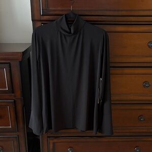 Worthington Classic Black Turtleneck Top